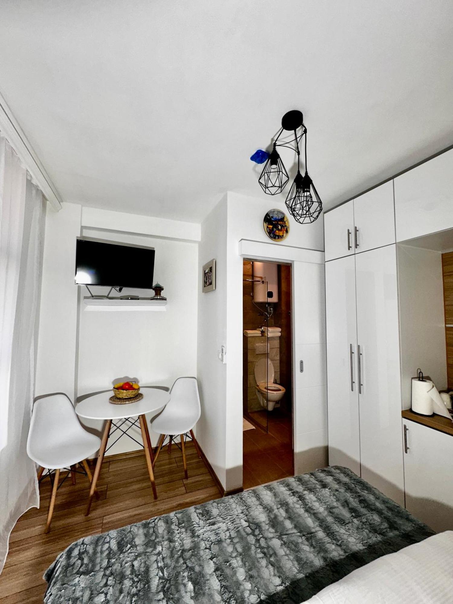 Epicenter Apartment Sarajevo Bagian luar foto
