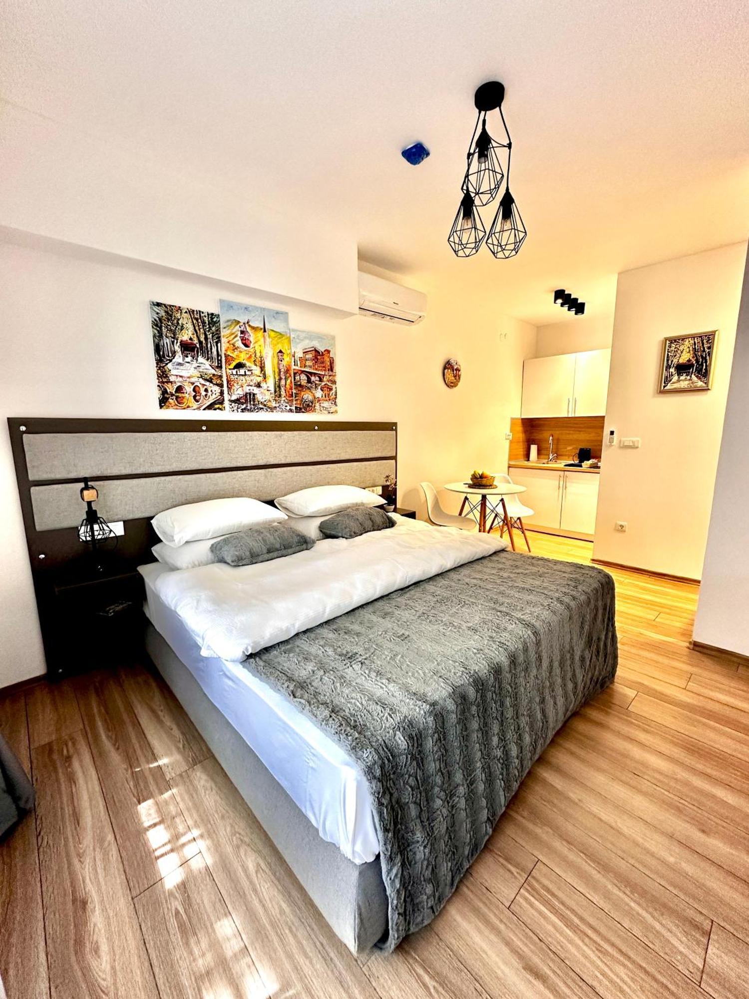 Epicenter Apartment Sarajevo Bagian luar foto